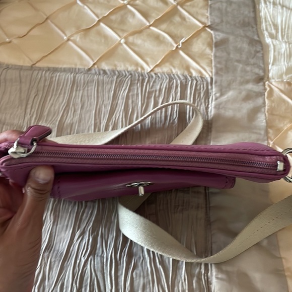 Coach leather crossbody - Picture 4 of 12